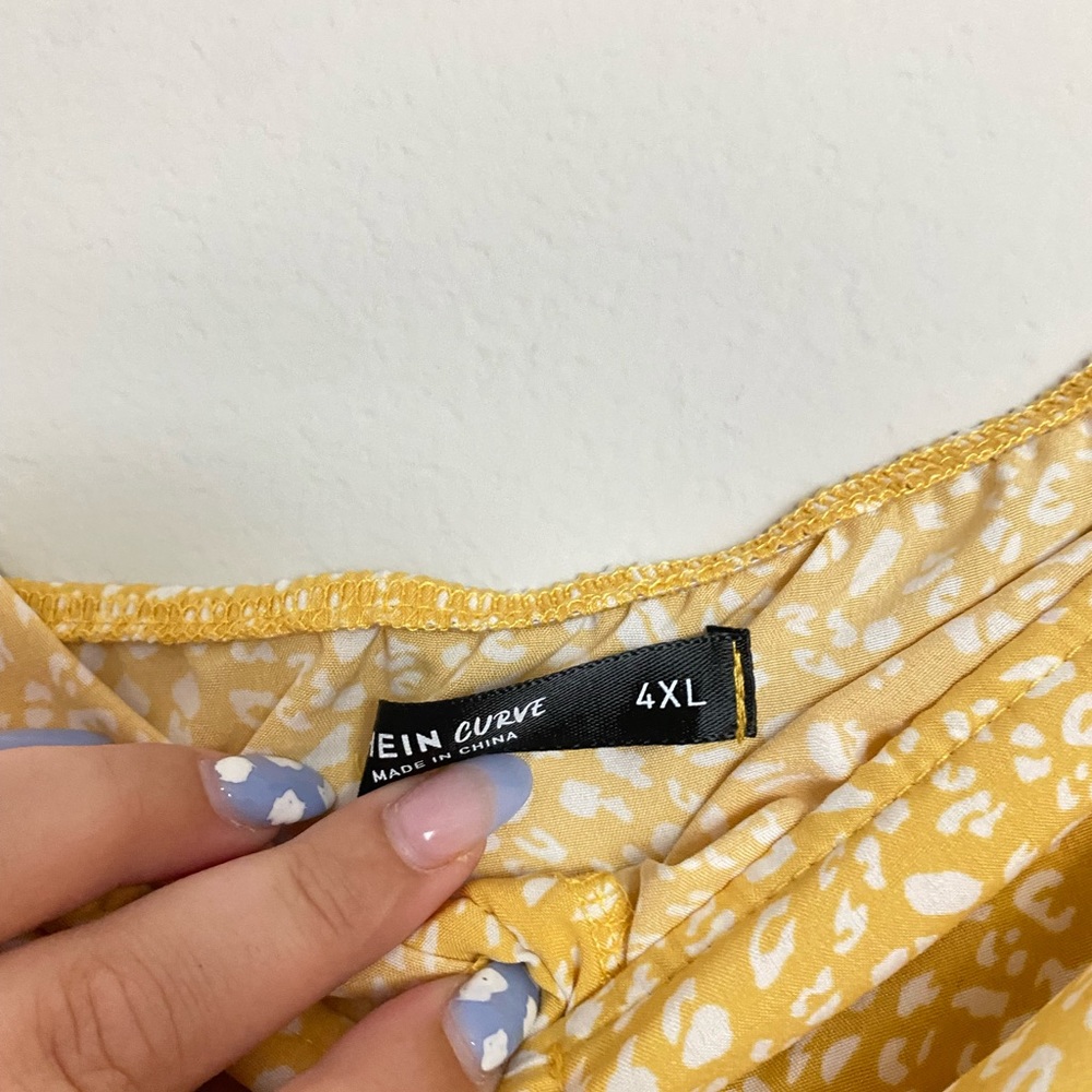 Yellow Set - Picture 5 of 6